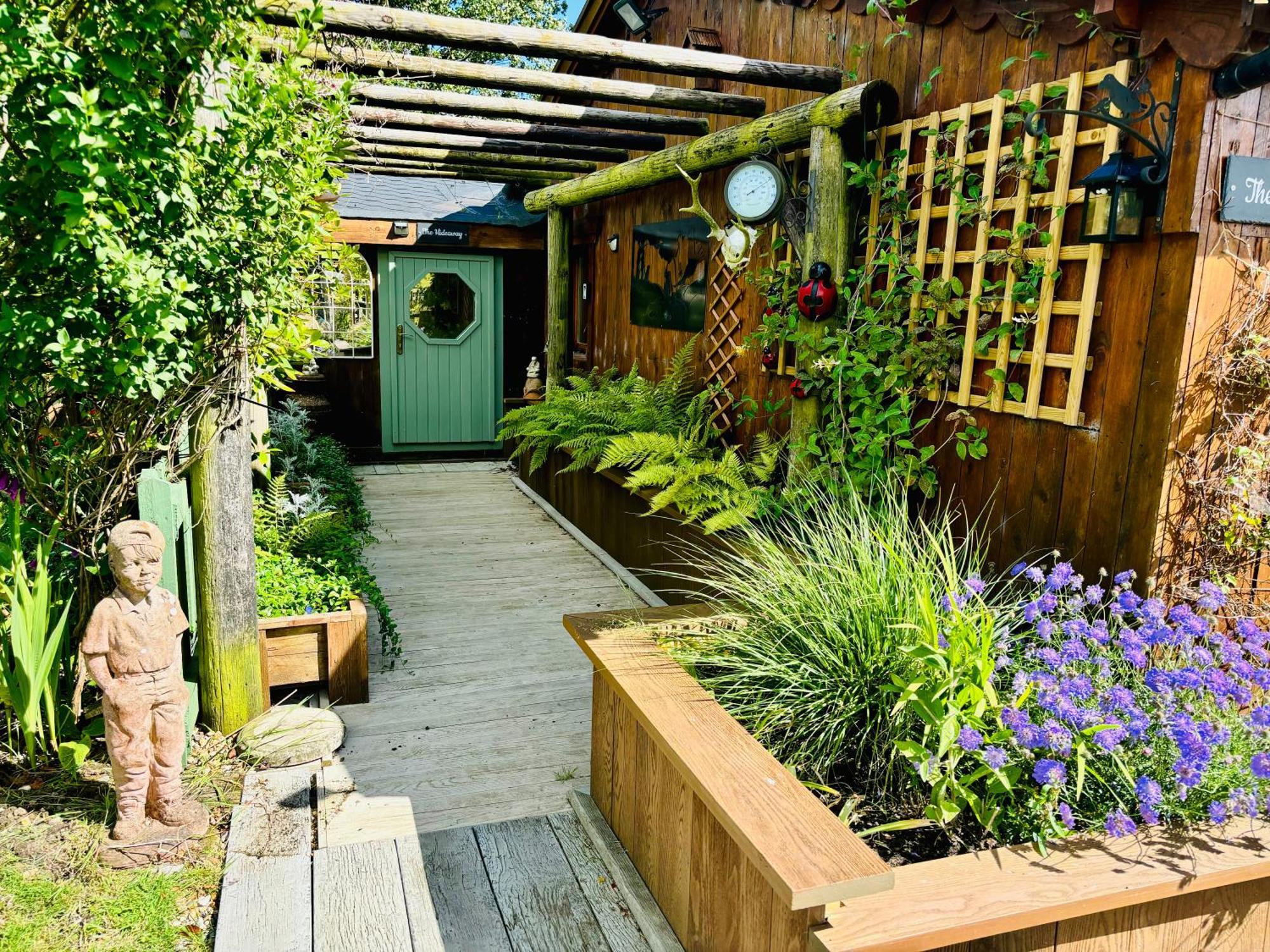Hideaway Apartment Lytchett Matravers Exterior photo